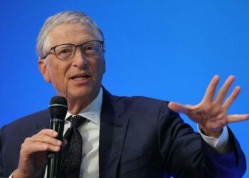 భారత్ మాకు ప్రయోగశాల అని బిల్ గేట్స్ ఎందుకన్నాడో తెలుసా?