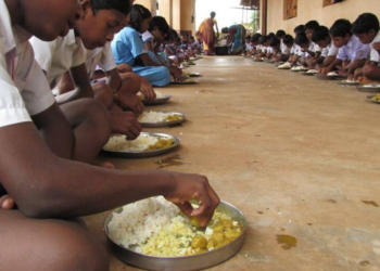 ఫుట్ పాయిజన్ ఘటనల వెనక కుట్ర ఉందా? అమాయక పిల్లల ప్రాణాలకు భరోసా ఏది?