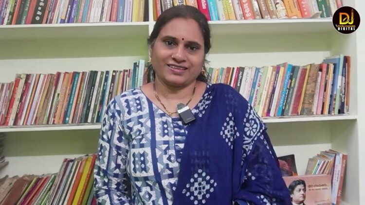 శ్రీకృష్ణుడు-వివేకుడు: గీతాసారమిదే!| Devika Journalist